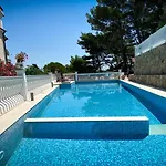 Happy Island Rab Apartament *